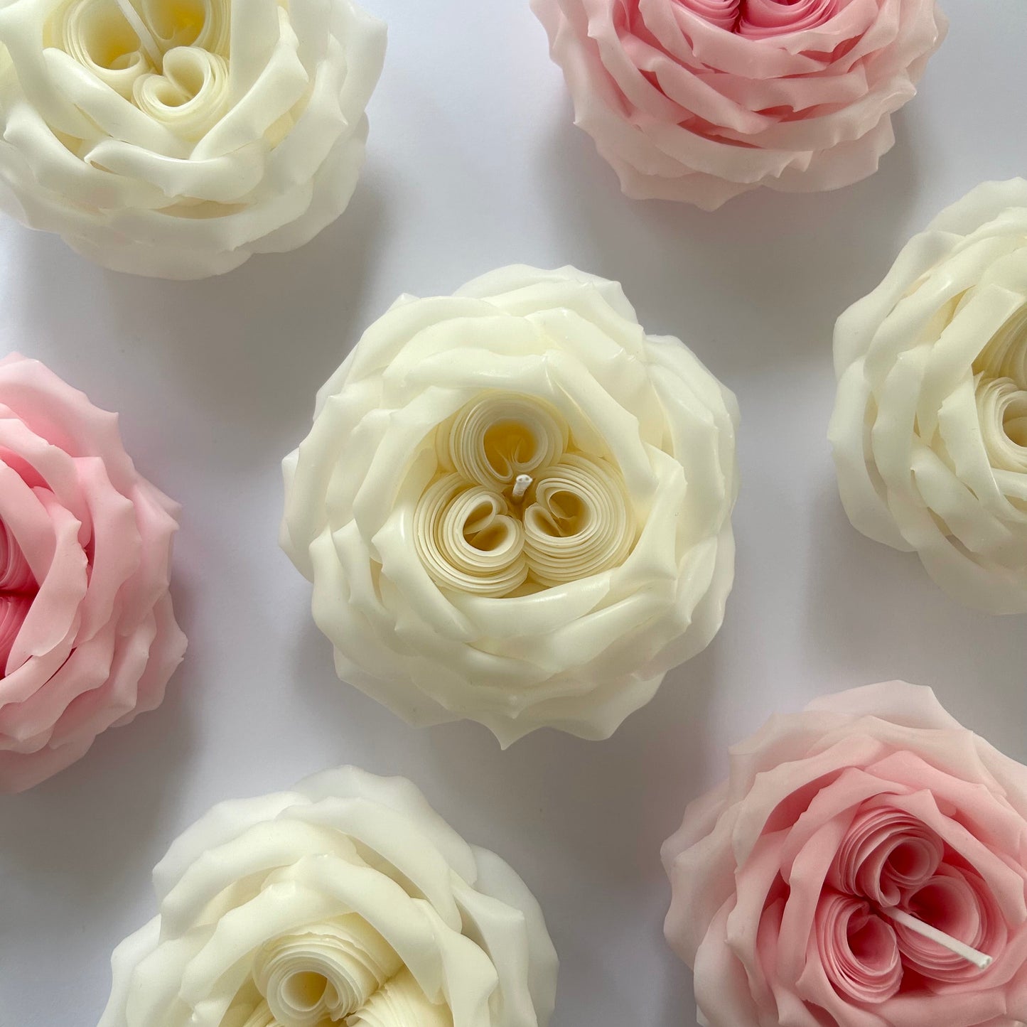 Rose Aurea - Rosenkerze mit Twist