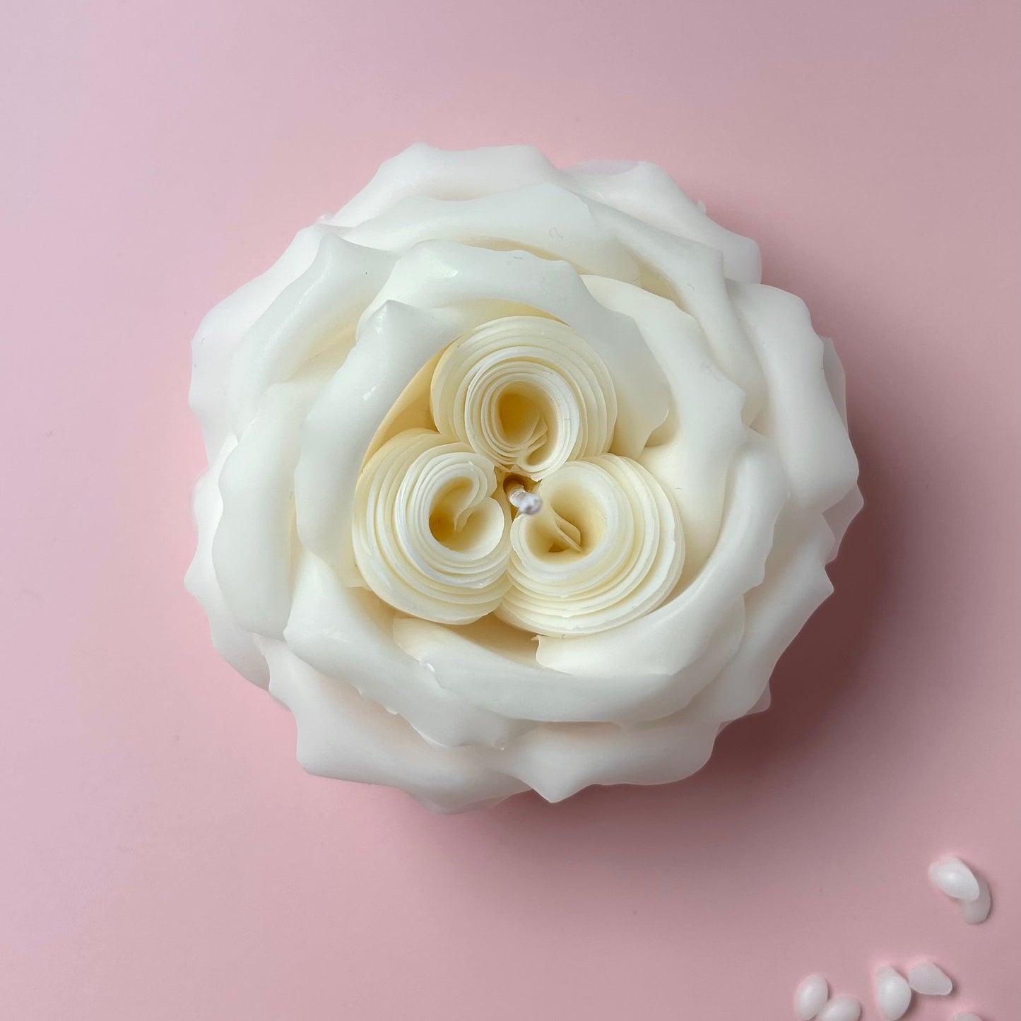 Rose Aurea - Rosenkerze mit Twist